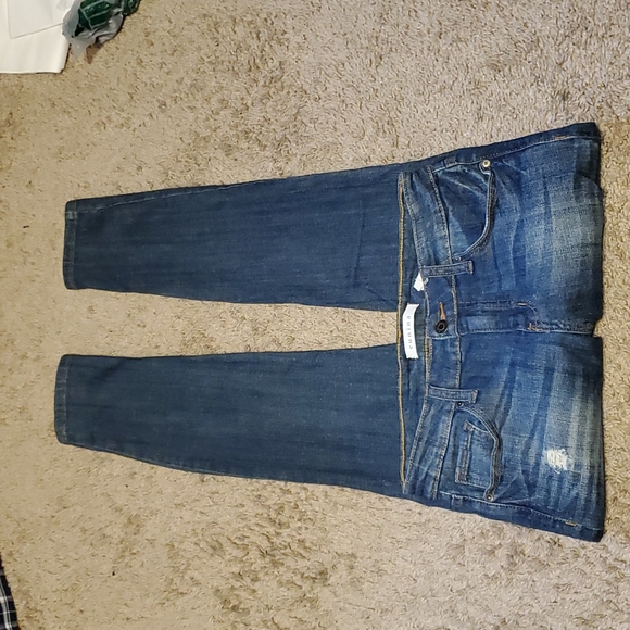 Eunina Jeans - Picture 3 of 13